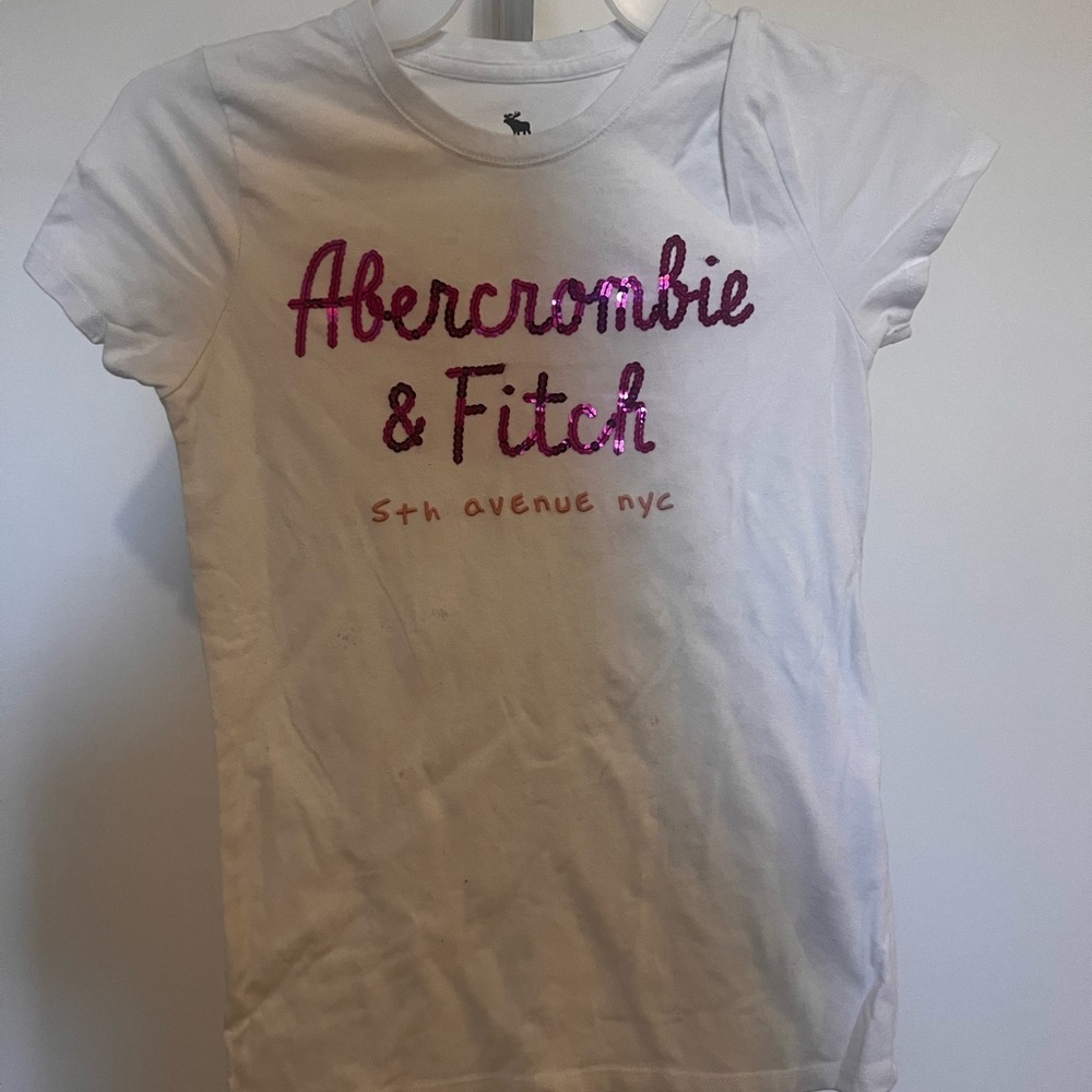 girls tee